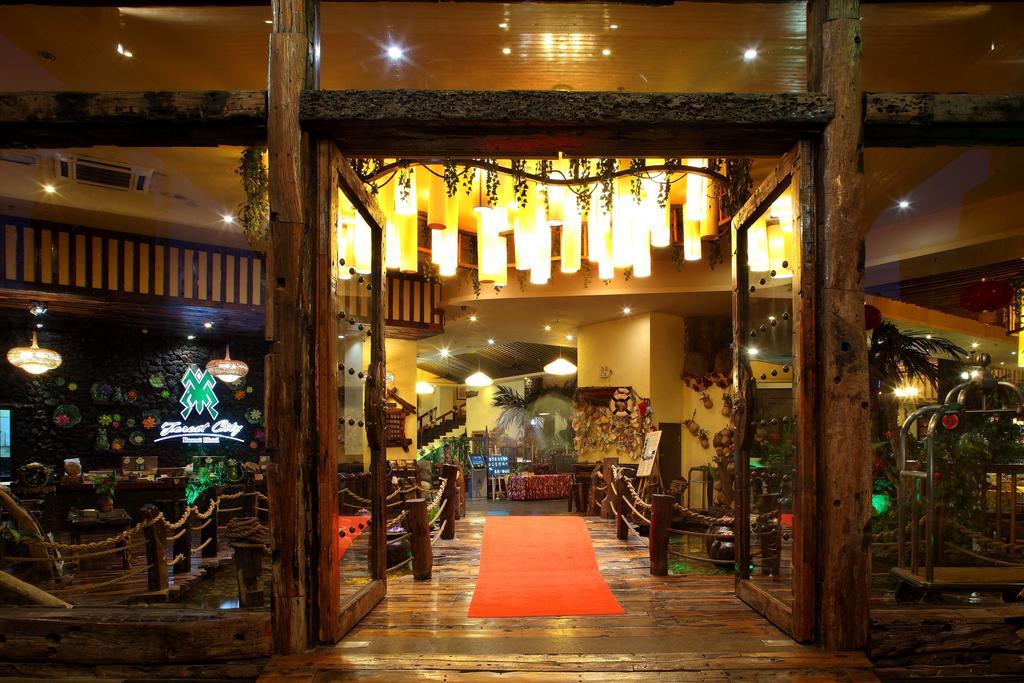 Forest City Resort Hotel Haikou  Esterno foto