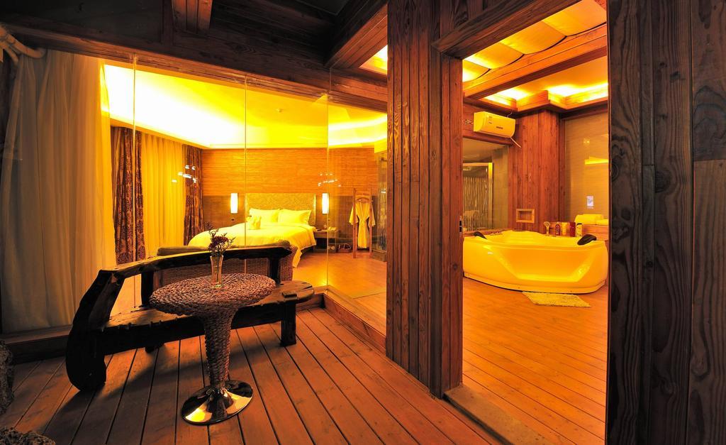 Forest City Resort Hotel Haikou  Esterno foto